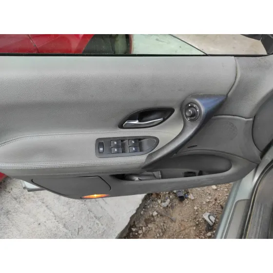 RENAULT LAGUNA II (BG0) '2001 3.0 V6 PLATA