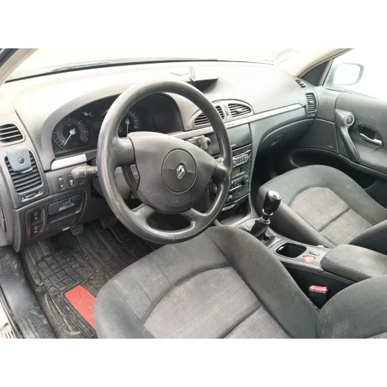 Renault LAGUNA II GRANDTOUR (KG0/1_) 2005
