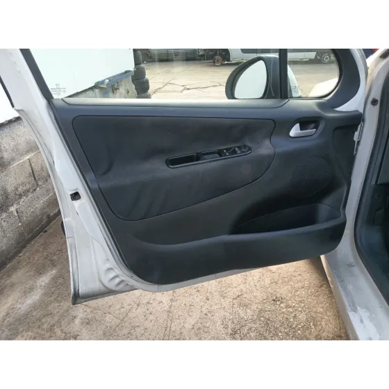 Peugeot 207/207+ (WA_, WC_) 2006