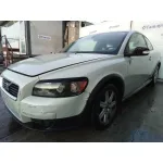 VOLVO C30 VOLVO C30 '2006 2.0 DIESEL CAT CREMA 2006