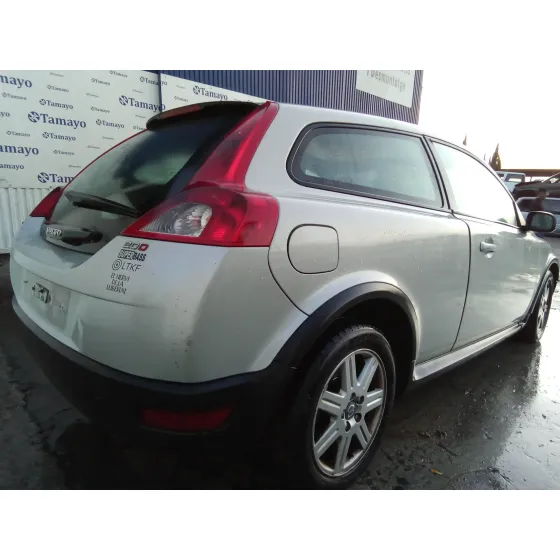 VOLVO C30 '2006 2.0 DIESEL CAT CREMA