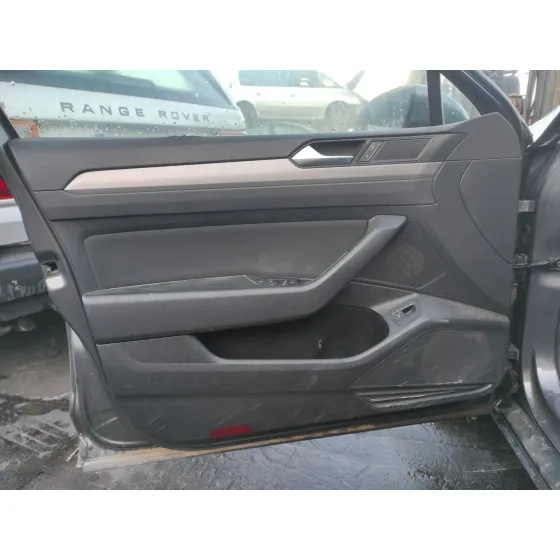 VOLKSWAGEN PASSAT VARIANT (3G5) '2015 1.6 TDI DPF GRIS OSCURO