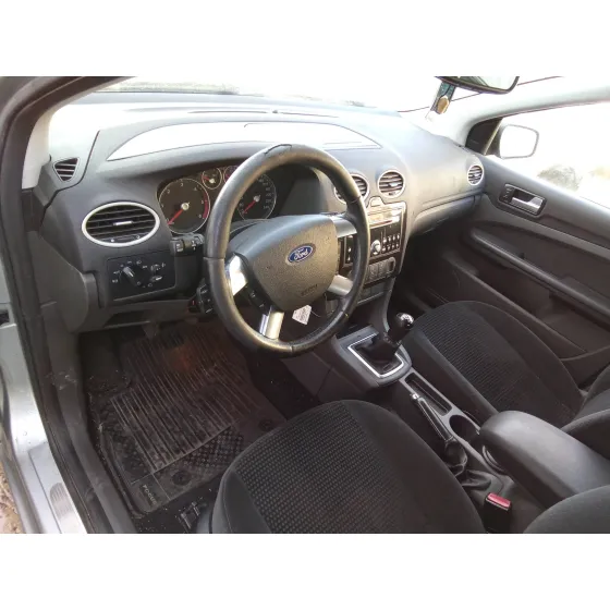 FORD FOCUS BERLINA (CAP) '2005 2.0 TDCI CAT PLATA