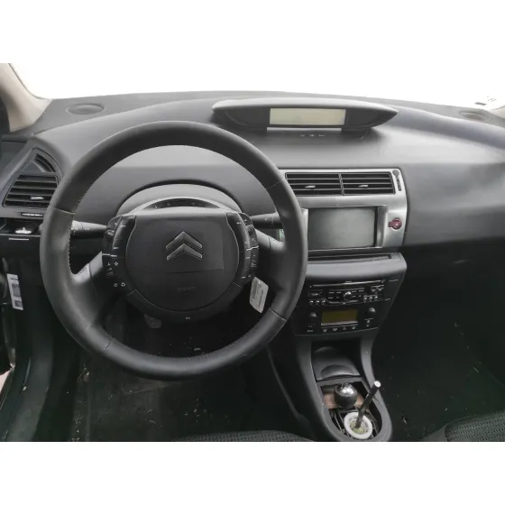 CITROEN C4 BERLINA '2010 *