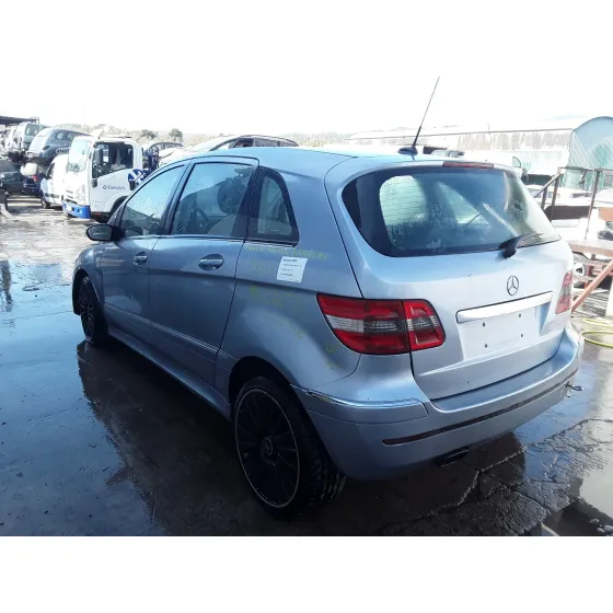 MERCEDES CLASE B (W245) '2006 1.7 CAT GRIS