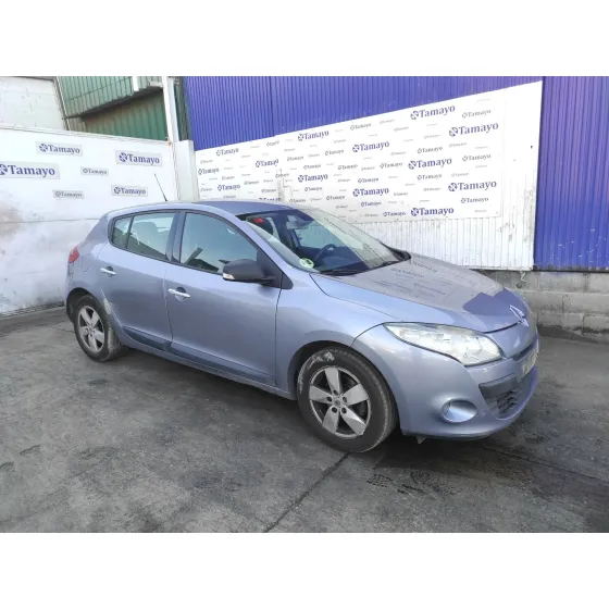 RENAULT MEGANE III BERLINA 5 P '2011 1.5 DCI DIESEL FAP GRIS