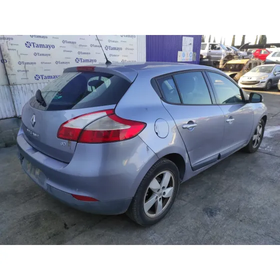 RENAULT MEGANE III BERLINA 5 P '2011 1.5 DCI DIESEL FAP GRIS