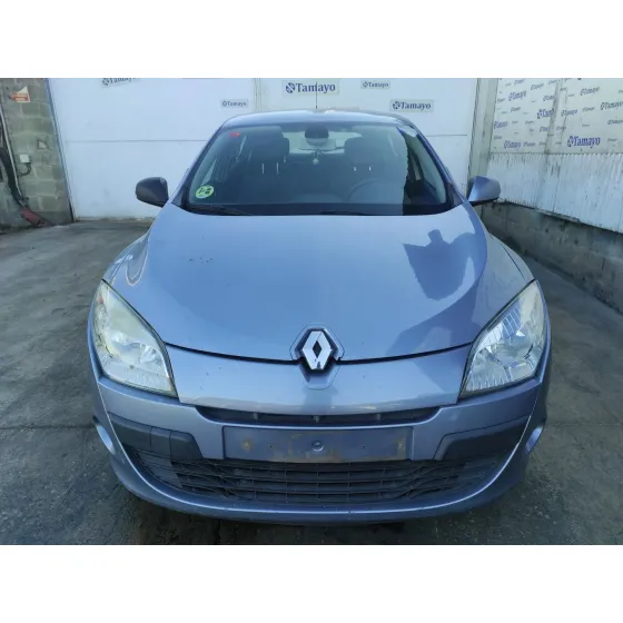 RENAULT MEGANE III BERLINA 5 P '2011 1.5 DCI DIESEL FAP GRIS