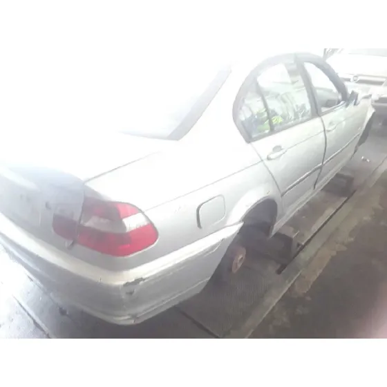 BMW SERIE 3 BERLINA (E46) '2000 * PLATA