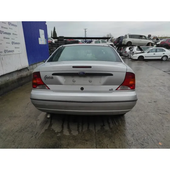 FORD FOCUS BERLINA (CAK) '2001 * PLATA