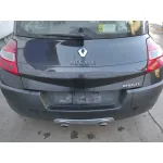 RENAULT MEGANE II BERLINA 3P RENAULT MEGANE II BERLINA 3P '2006 2.0 DCI DIESEL CAT NEGRO 2002