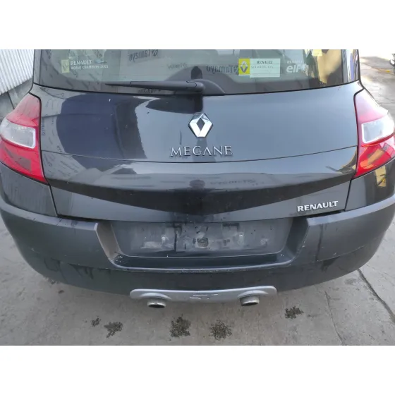 RENAULT MEGANE II BERLINA 3P '2006 2.0 DCI DIESEL CAT NEGRO