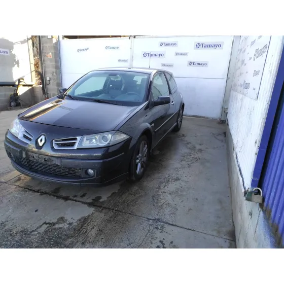 RENAULT MEGANE II BERLINA 3P '2006 2.0 DCI DIESEL CAT NEGRO
