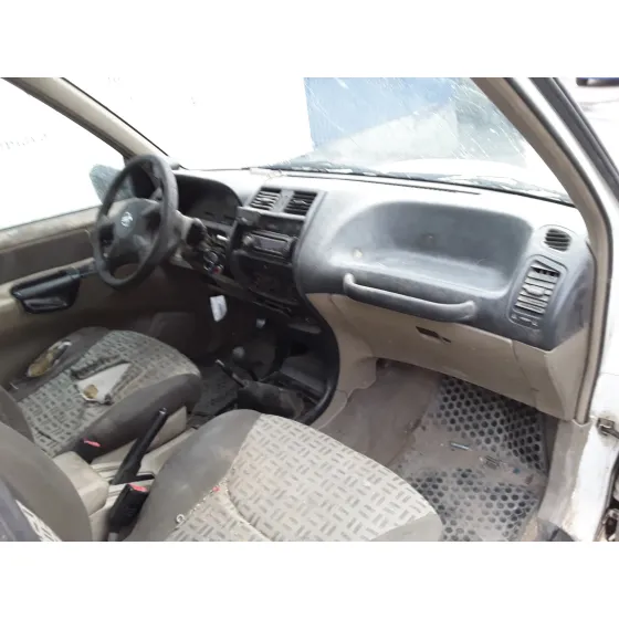 NISSAN TERRANO/TERRANO.II (R20) '2003 2.7 TURBODIESEL BLANCO