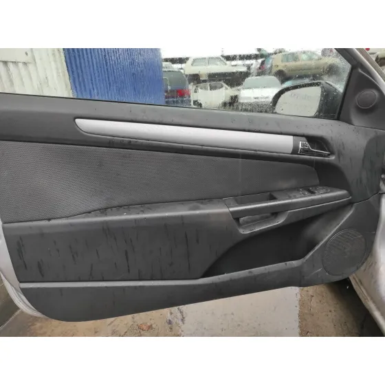 OPEL ASTRA GTC '2005 1.7 16V CDTI PLATA