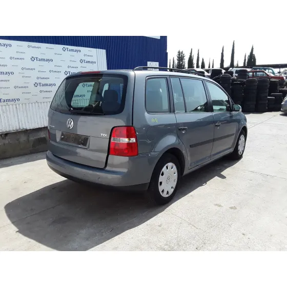 VOLKSWAGEN TOURAN (1T1) '2004 * GRIS