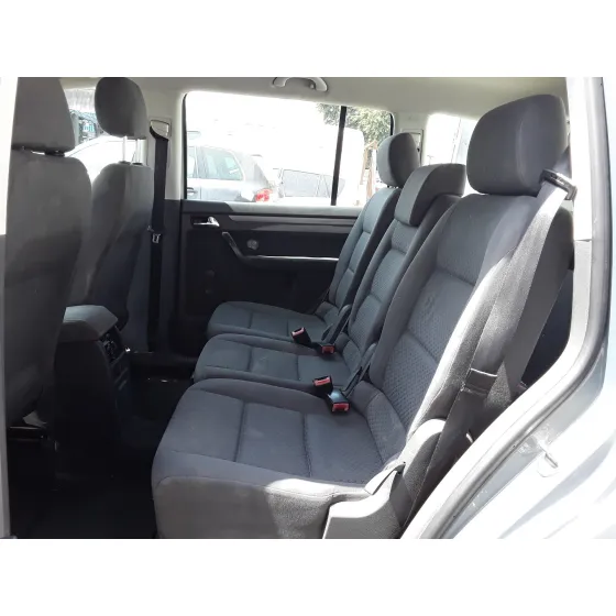 VOLKSWAGEN TOURAN (1T1) '2004 * GRIS