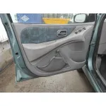 NISSAN ALMERA TINO (V10M) NISSAN ALMERA TINO (V10M) '2001 * VERDE CLARITO 2000