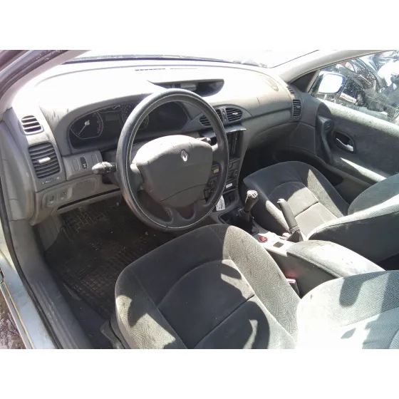 RENAULT LAGUNA II (BG0) '2001 1.8 CAT PLATA