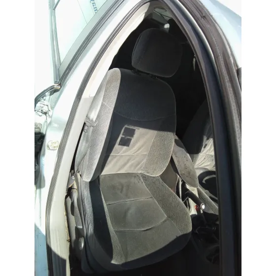 RENAULT LAGUNA II (BG0) '2001 1.8 CAT PLATA