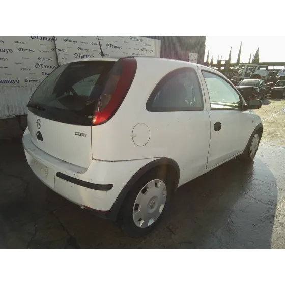 OPEL CORSA C '2005 1.3 16V CDTI CAT (Z 13 DT / LN9) BLANCO