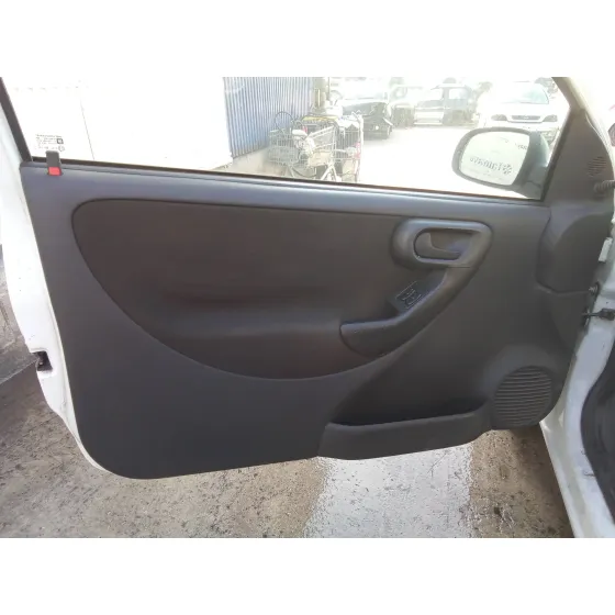 OPEL CORSA C '2005 1.3 16V CDTI CAT (Z 13 DT / LN9) BLANCO