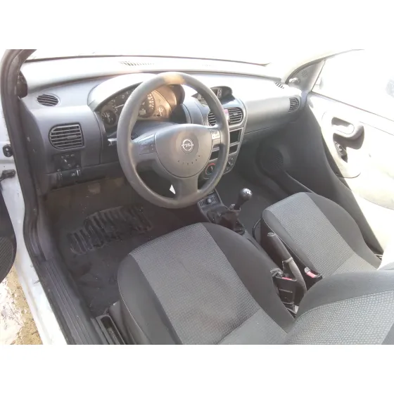 OPEL CORSA C '2005 1.3 16V CDTI CAT (Z 13 DT / LN9) BLANCO