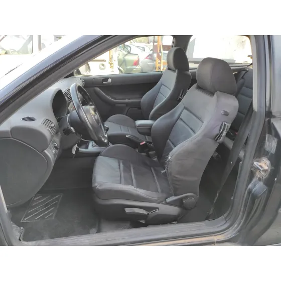 AUDI A3 (8L) '2002 1.9 TDI NEGRO