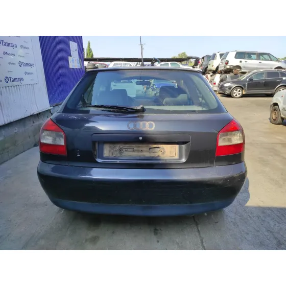 AUDI A3 (8L) '2002 1.9 TDI NEGRO