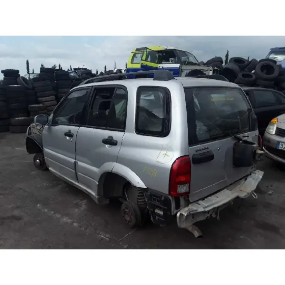 SUZUKI GRAND VITARA 5 PUERTAS SQ (FT) '2004 2.5 V6 CAT PLATA