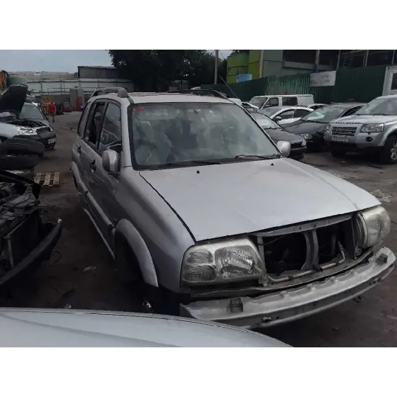 SUZUKI GRAND VITARA 5 PUERTAS SQ (FT) '2004 2.5 V6 CAT PLATA