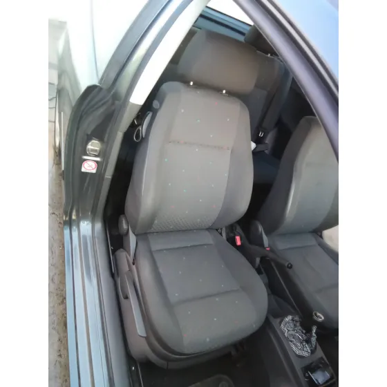 VOLKSWAGEN POLO (9N1) '2003 1.4 TDI GRIS