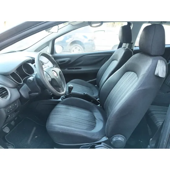 Fiat GRANDE PUNTO (199_) 2005