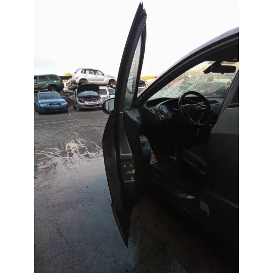HONDA CIVIC BERLINA 5 (FK) '2008 2.2 CTDI GRIS OSCURO