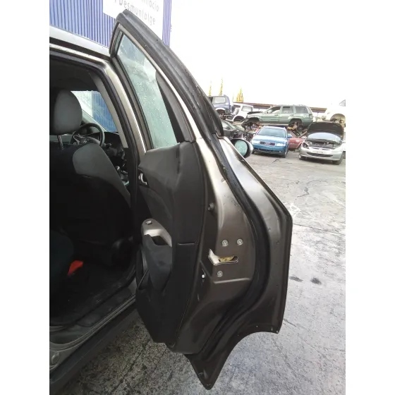 HONDA CIVIC BERLINA 5 (FK) '2008 2.2 CTDI GRIS OSCURO