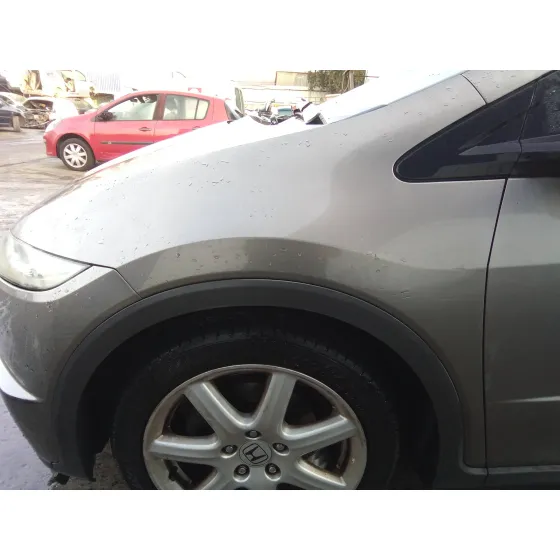 HONDA CIVIC BERLINA 5 (FK) '2008 2.2 CTDI GRIS OSCURO