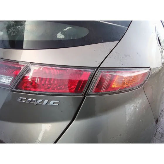 HONDA CIVIC BERLINA 5 (FK) '2008 2.2 CTDI GRIS OSCURO