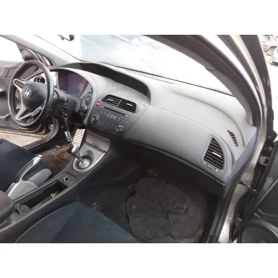 HONDA CIVIC BERLINA 5 (FK) '2008 2.2 CTDI GRIS OSCURO