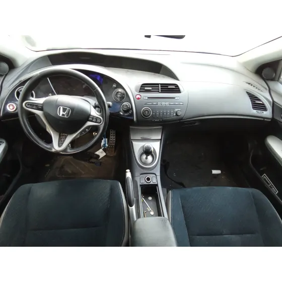 HONDA CIVIC BERLINA 5 (FK) '2008 2.2 CTDI GRIS OSCURO