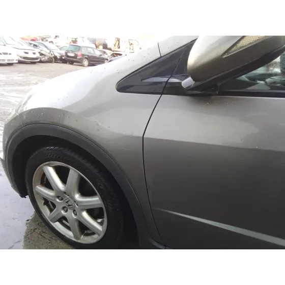 HONDA CIVIC BERLINA 5 (FK) '2008 2.2 CTDI GRIS OSCURO