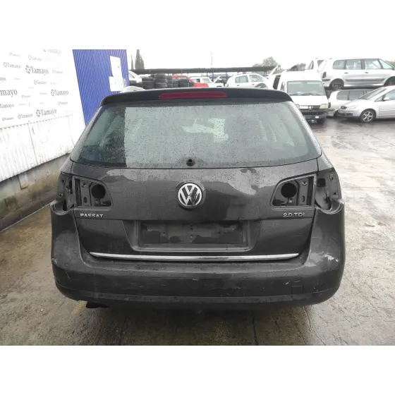 VOLKSWAGEN PASSAT VARIANT (3C5) '2005 * NEGRO