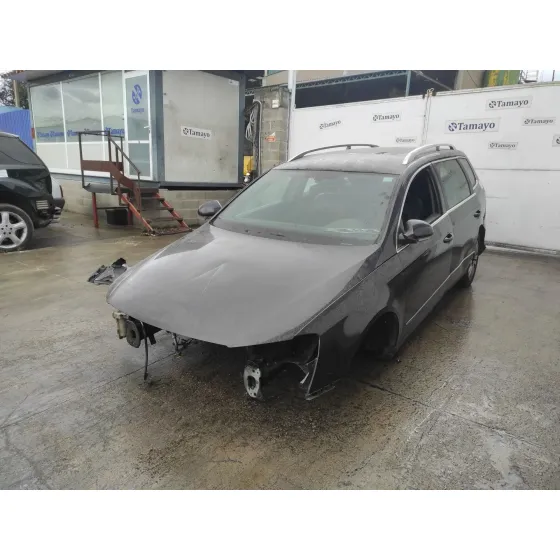 VOLKSWAGEN PASSAT VARIANT (3C5) '2005 * NEGRO