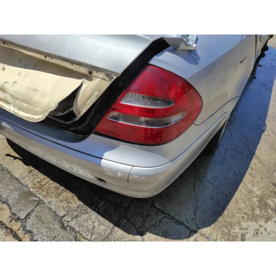 MERCEDES CLASE E (W211) BERLINA '2007 2.2 CDI CAT PLATA