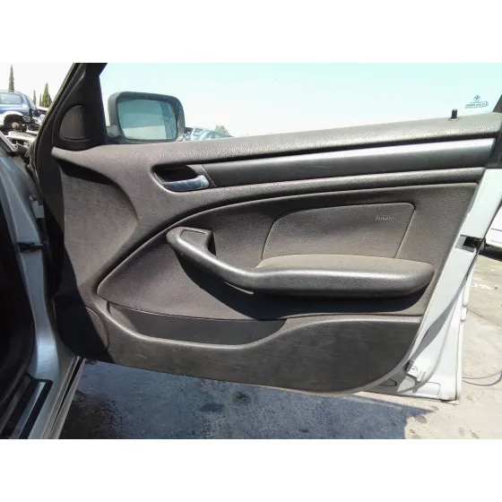 BMW SERIE 3 BERLINA (E46) '2003 330D PLATA