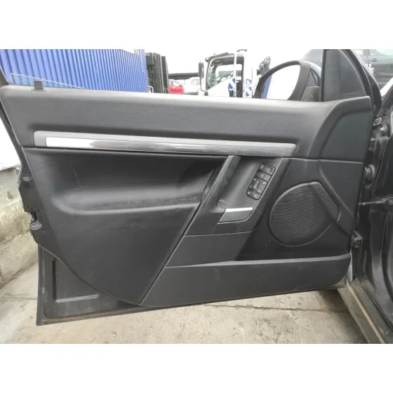 OPEL VECTRA C BERLINA '2006 1.9 CDTI NEGRO