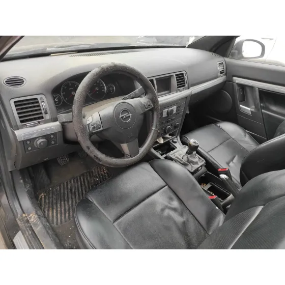 OPEL VECTRA C BERLINA '2006 1.9 CDTI NEGRO