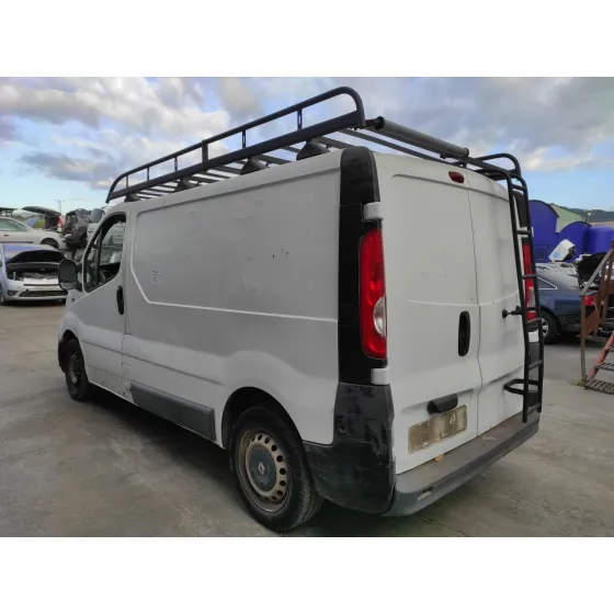 RENAULT TRAFIC CAJA CERRADA (AB 4.01) '2006 1.9 DIESEL BLANCO