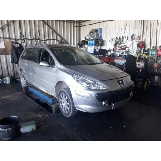 PEUGEOT 307 BERLINA (S2) '2005 1.6 HDI CAT (9HZ / DV6TED4) DORADO