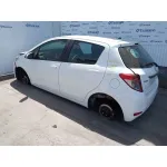 TOYOTA YARIS TOYOTA YARIS '2013 1.3 16V CAT BLANCO 2011