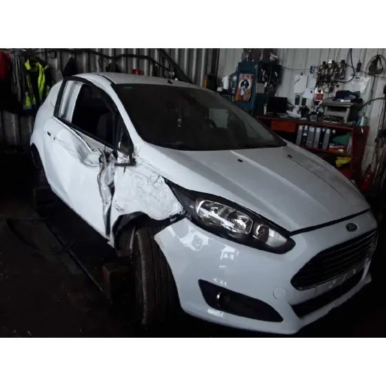 FORD FIESTA (CCN) '2015 1.5 TDCI CAT BLANCO